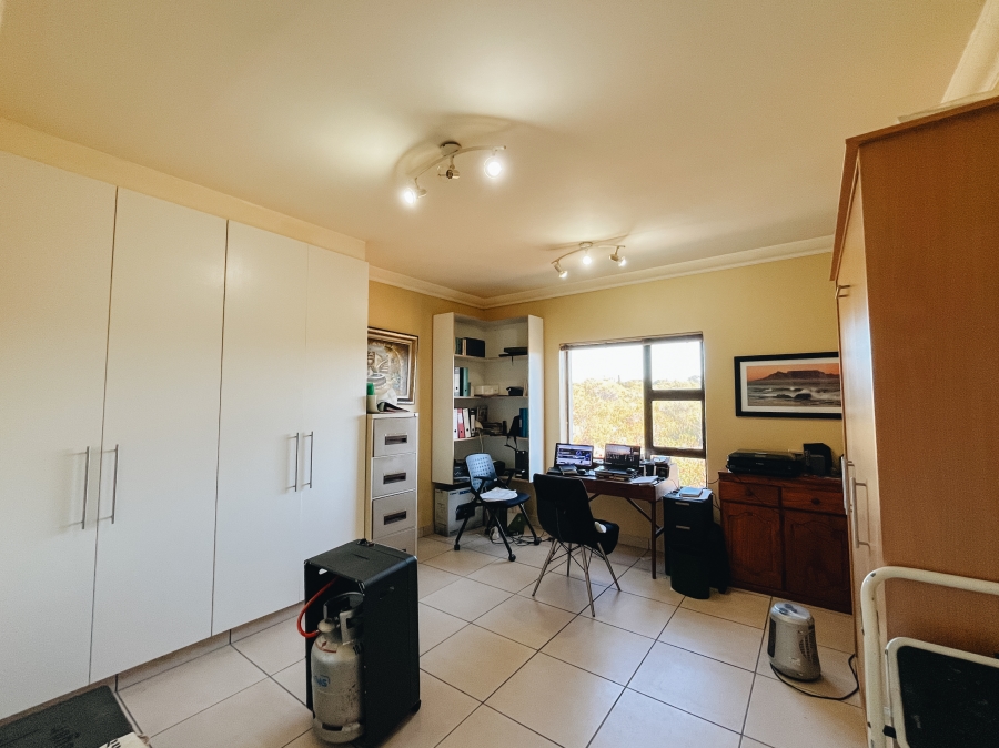 4 Bedroom Property for Sale in Island View Western Cape